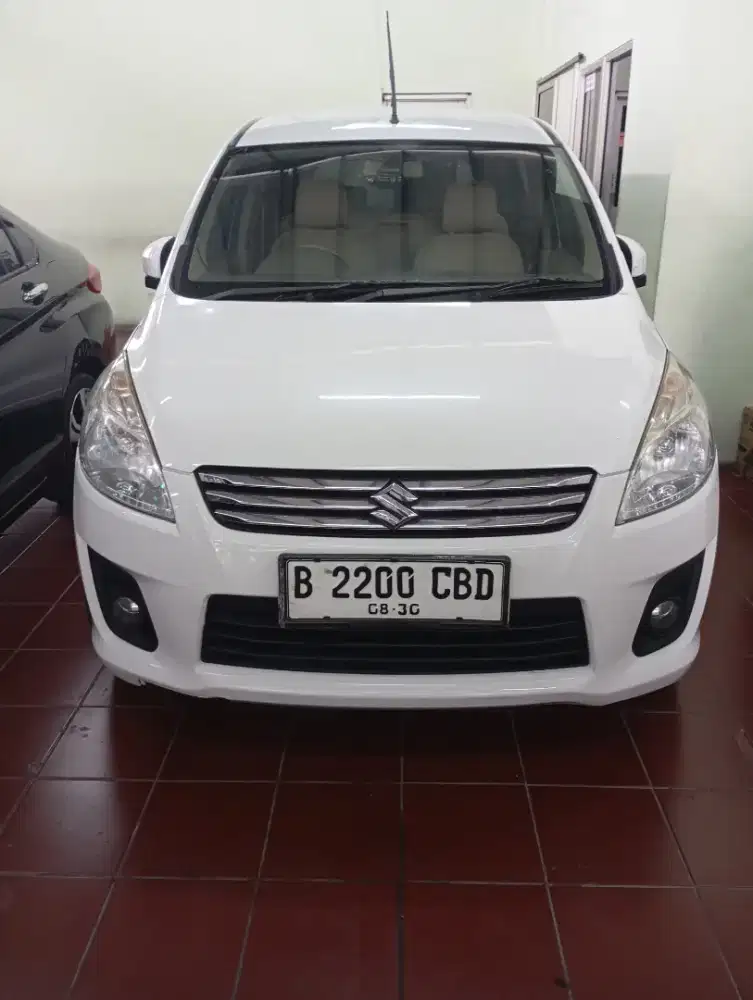 Suzuki Ertiga 1.4 GX AT 2014 Putih