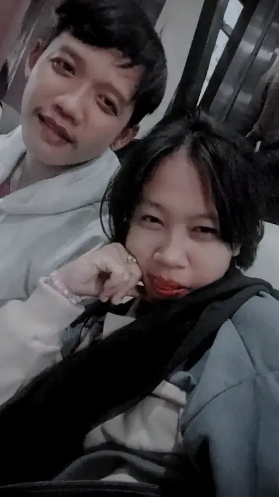 Cari keejaan buat suami istri