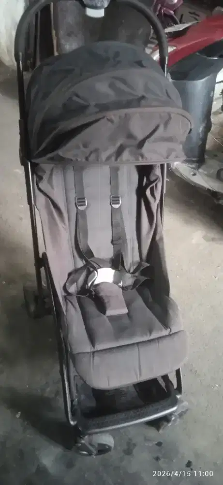 Baby stroller preloved