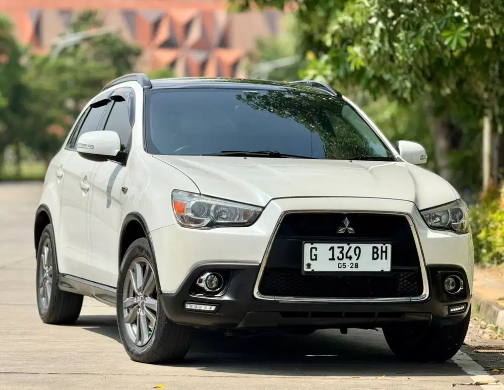 DP 14 jt! Mitsubishi Outlander PX Limited Matic 2014 Antik Spt Baru!!