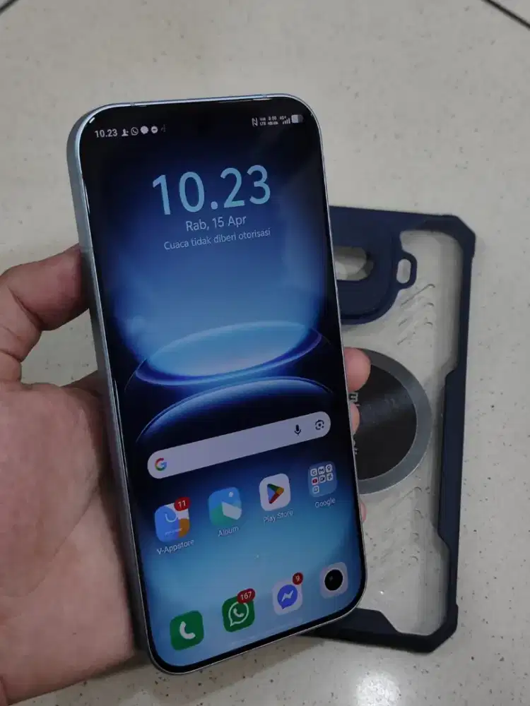 IQoo 15R 8/256 unit saja. Snapdragon 8 gen 5 
Batrei 7600mAh