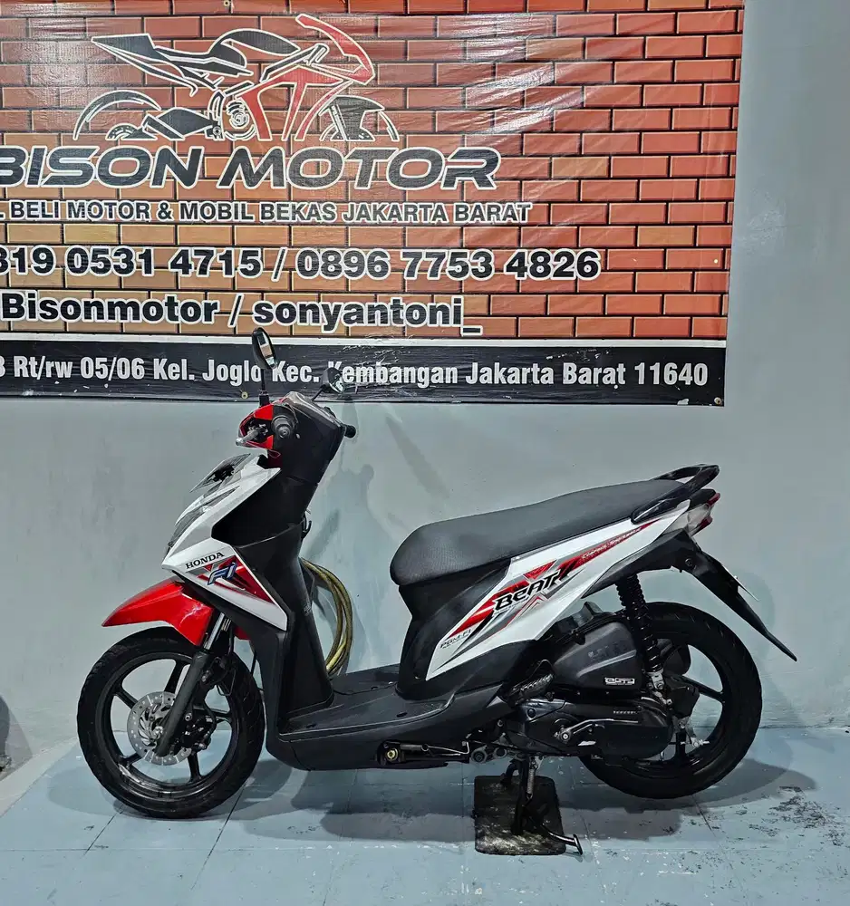 TERAWAT! HONDA BEAT CBS ISS ESP 110 TAHUN 2015 MERAH PUTIH