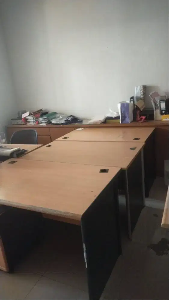Dijual (cepat) Borongan Meja Kantor