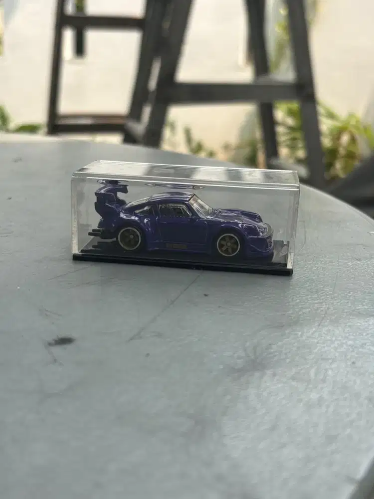porsche RWB 930 team transport loose