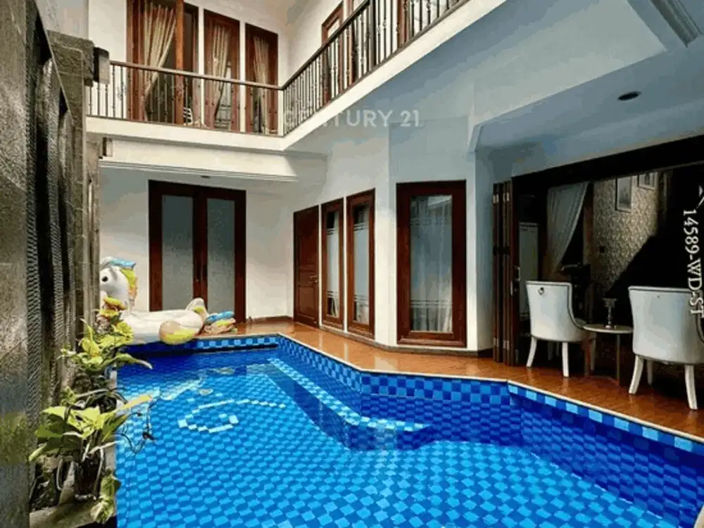 Dijual rumah posisi hook & cantik depan taman di Sektor 9 Bintaro