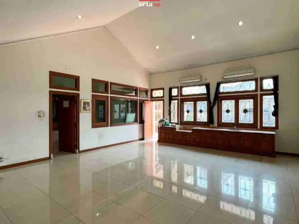 Rumah Siap Huni Di Jalan Utama Duren Tiga