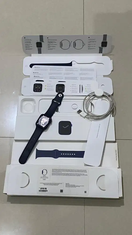 Apple Watch Series 6 44mm ex grns resmi