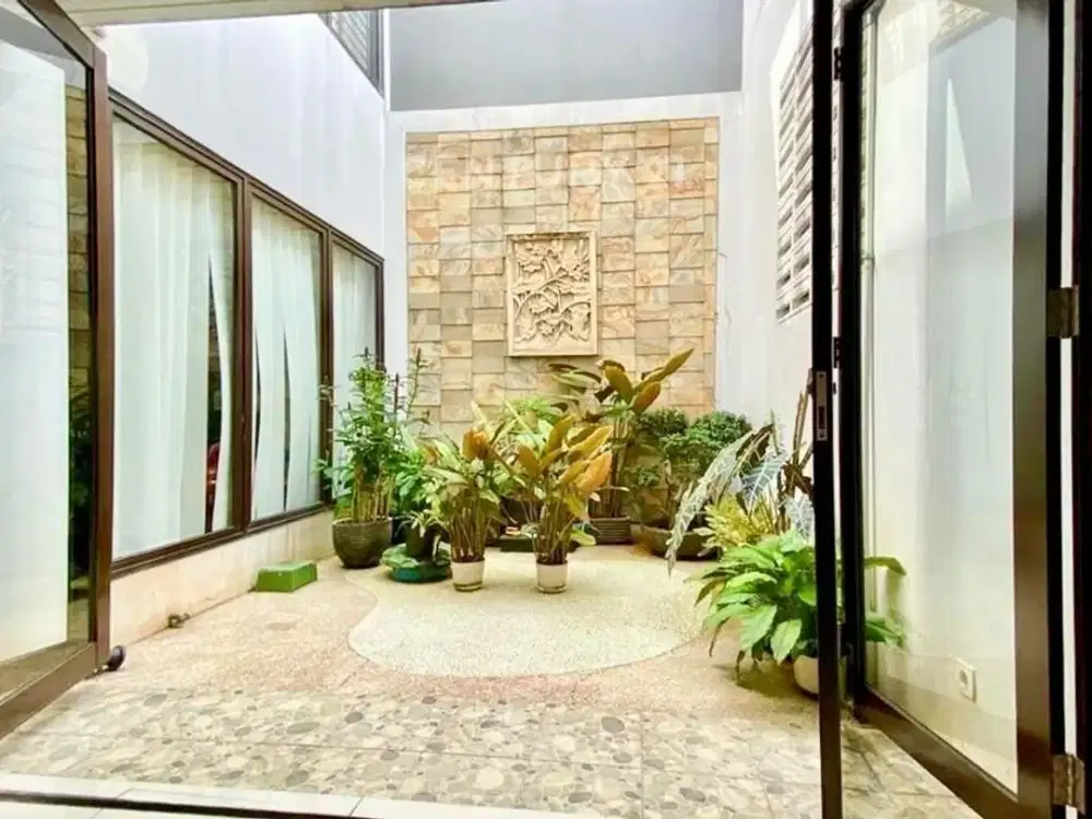 Dijual Rumah semi furnished Discovery Bintaro Jaya