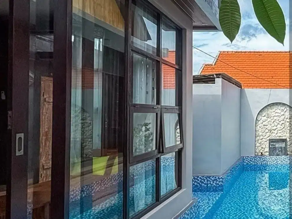 Villa Cantik Dalam Kompleks Dijual, di Taman Griya, Jimbaran Area