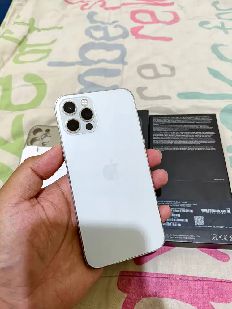 iPhone 12 Pro 256 ID/A Fullset Digimap Resmi Indonesia Like New