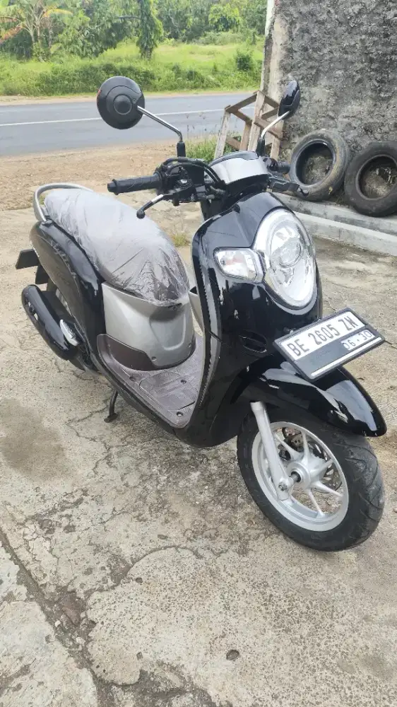 Scoopy stylish 2020