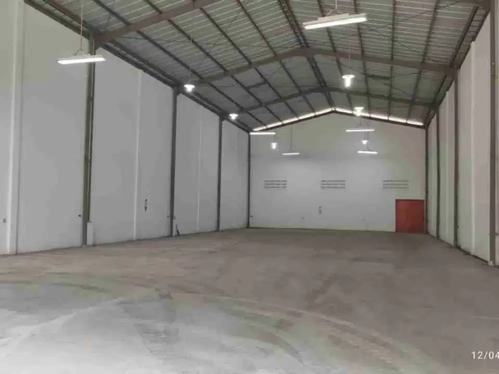 DISEWAKAN GUDANG SIAP PAKAI TAMAN TEKNO BSD