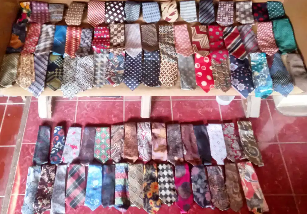 Dasi vintage koleksi pribadi harga/Pcs
