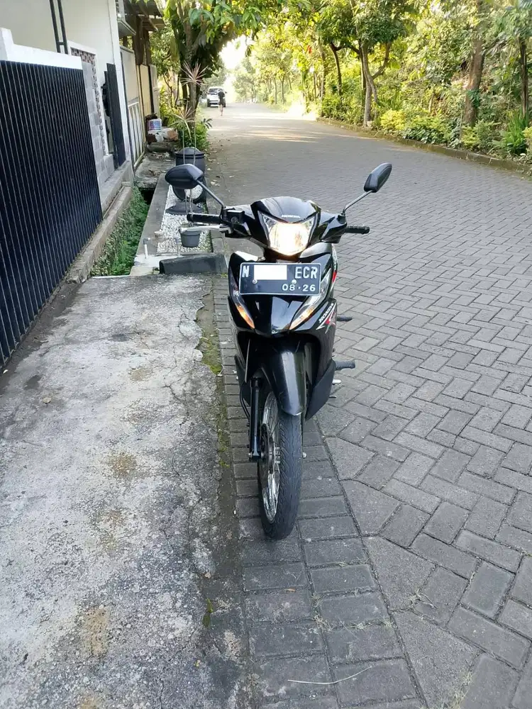 Hondar Revo Fit 2016 Hitam