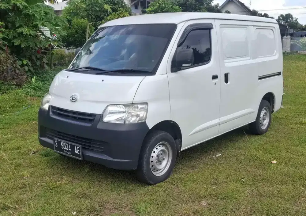 Jual Daihatsu Grand max Blind Van Tahun 2018 Manual