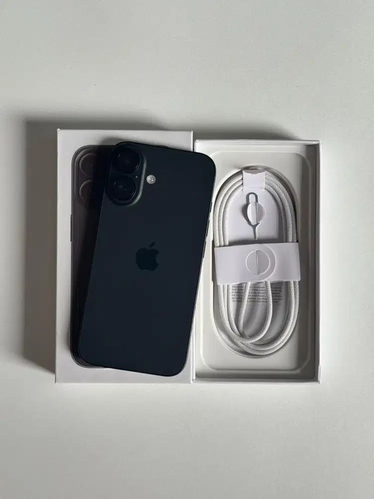 IPHONE 16 128GB -  LIKE NEW