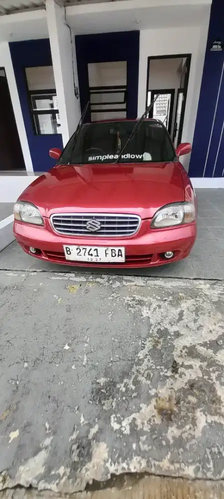 Dijual mobil sedan baleno