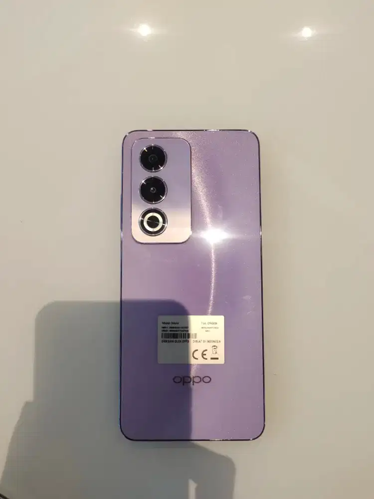 Oppo A3 pro 5g like new lengkap dus dan garansi masih panjang