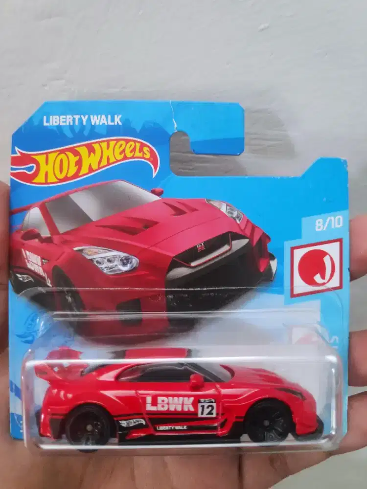 Hot Wheels LBWK Nissan GTR Merah