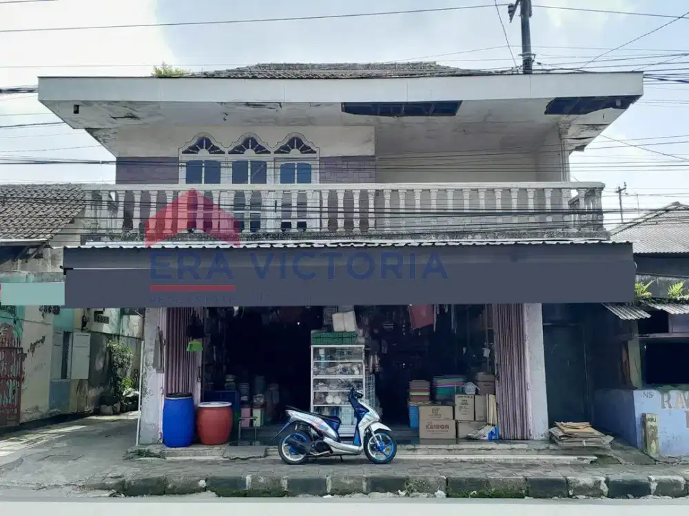 Rumah Usaha Pinggir Jalan Raya Lokasi Super Strategis Dekat Pasar & Stasiun