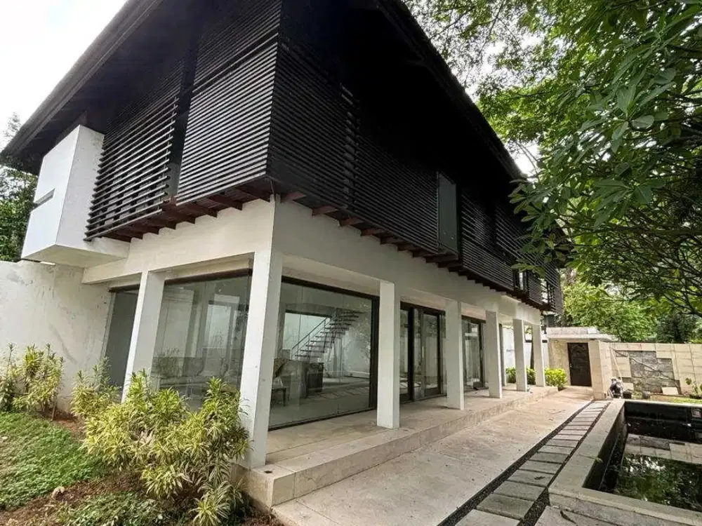 DIJUAL RUMAH ISEN INTERNATIONAL SURABAYA RON.A1826