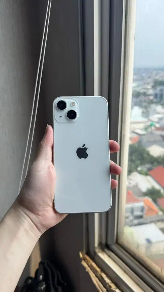 iphone 13/128 white