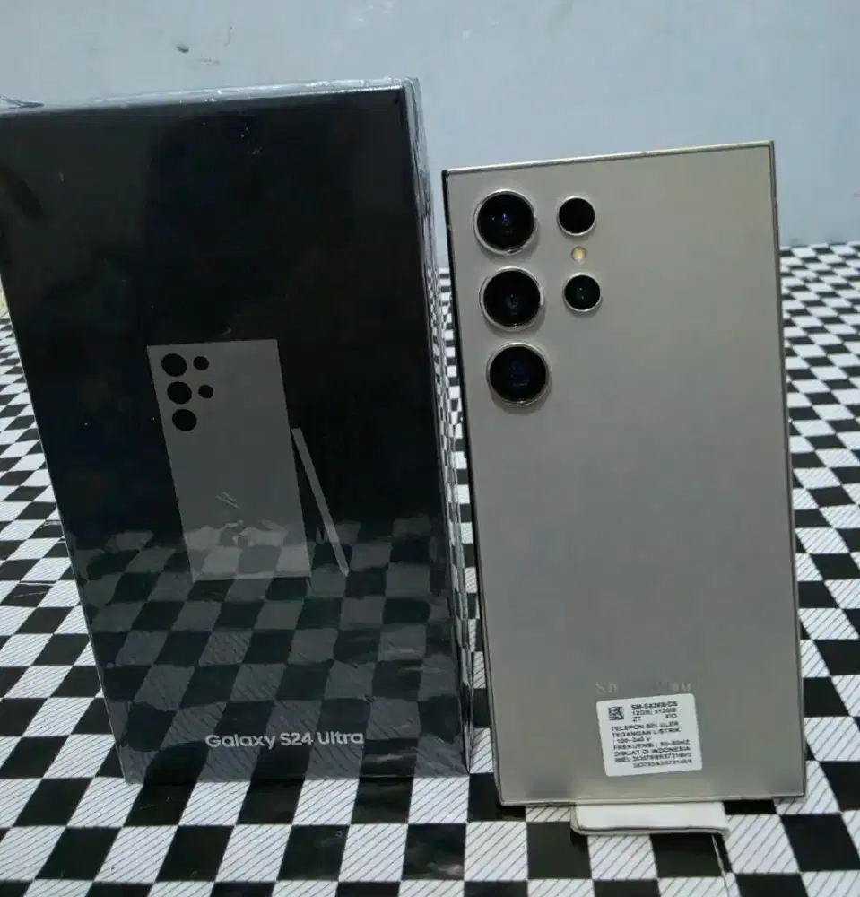 DIJUAL Samsung S24 Ultra 512GB – Mulus Terawat