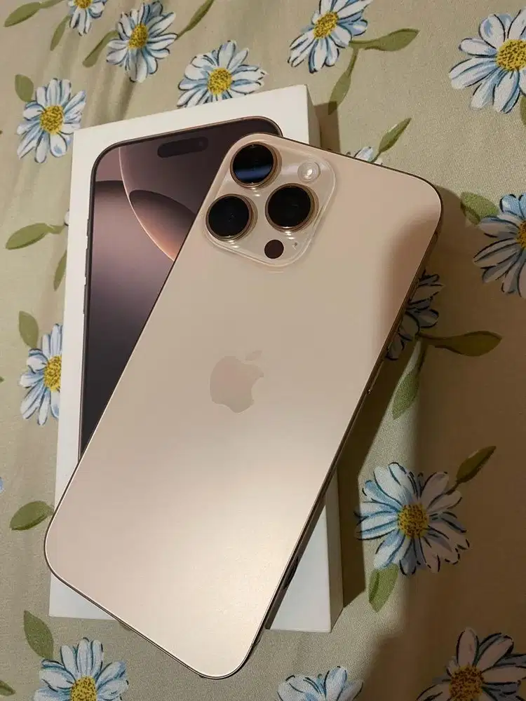 Iphone 16 pro 128 desert titanium