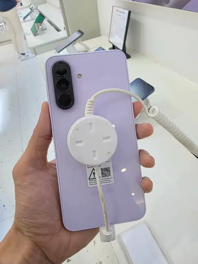 samsung galaxy A37 free upgrade memory