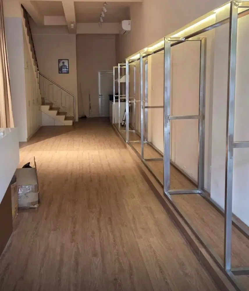 Gantungan baju sehari hari / wedding