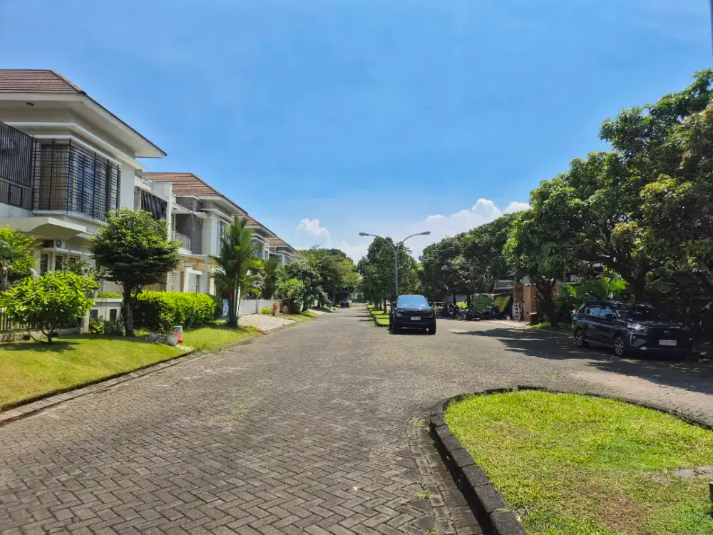 Tanah Kavling di Perumahan Boulevard Araya Golf Lokasi Bagus