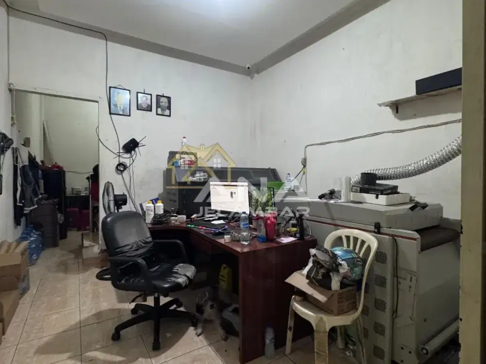 ANA RUMAH UK 4X15M LOKASI BAGUS STRATEGIS DI JELAMBAR