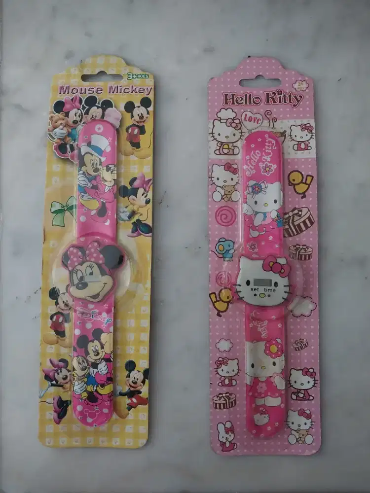 Jam tangan anak karakter kartun