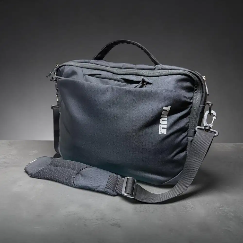 Tas Thule Subterra Original Black 15 Good condition