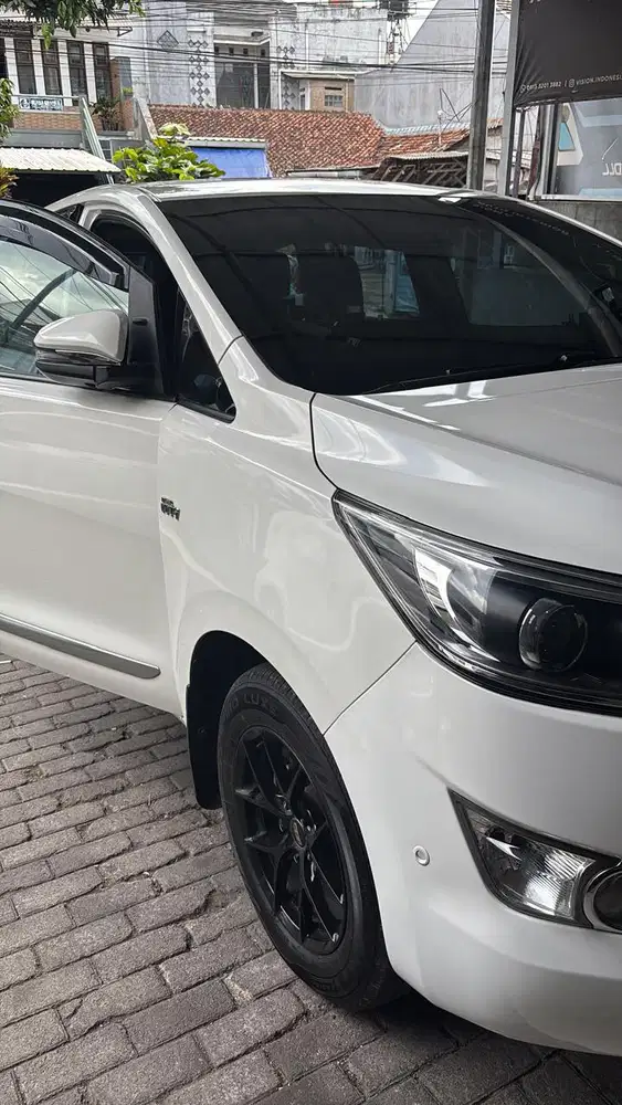Toyota Kijang Innova 2019 Bensin