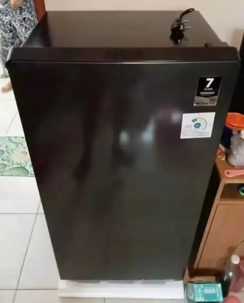 Jual kulkas pintu 1 merek aqua