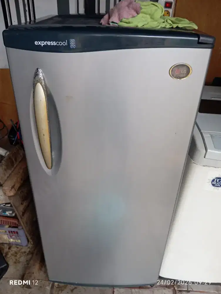 kulkas 1 pintu merek LG normal beku murah