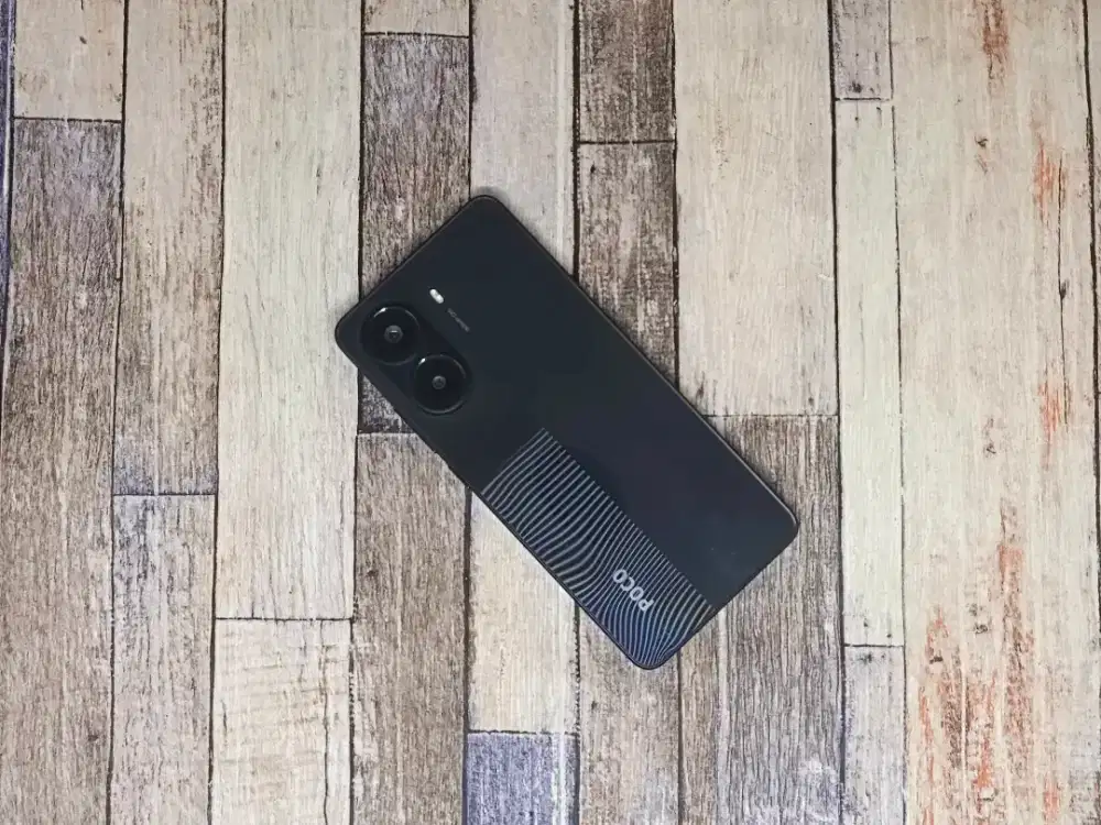 Poco X7 Pro 12/512 Hitam Batangan
