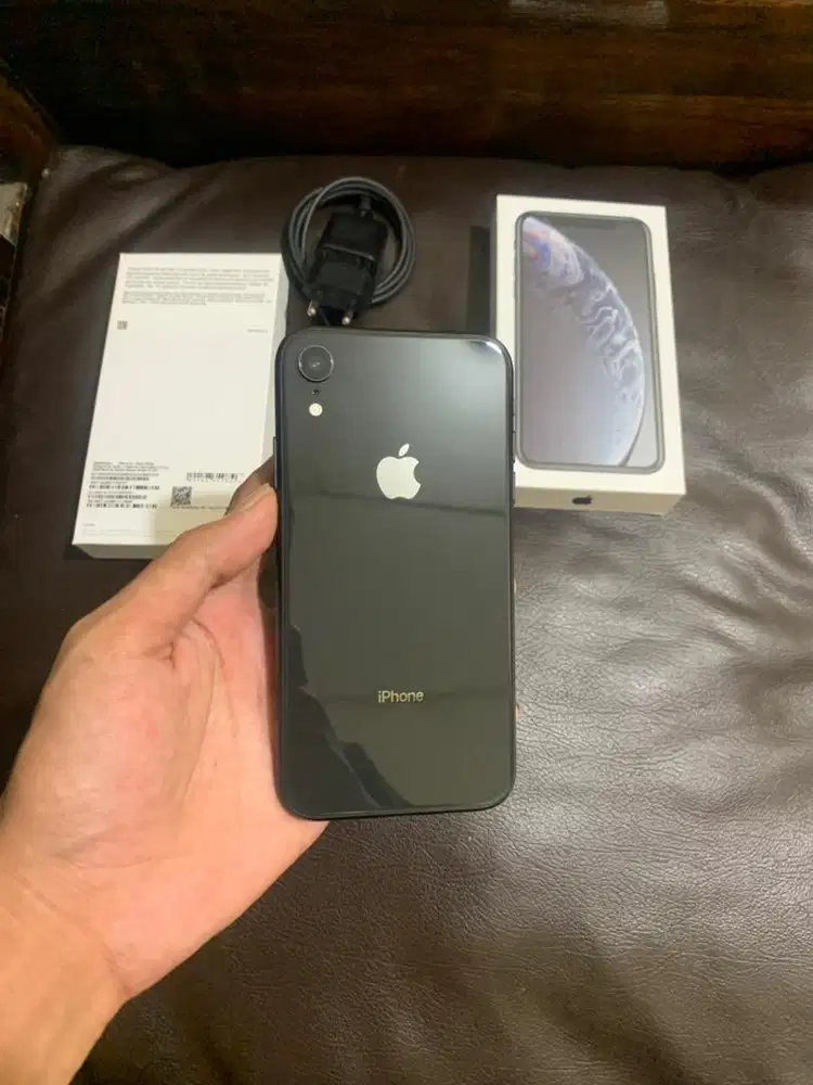 iphone xr 64gb iBox