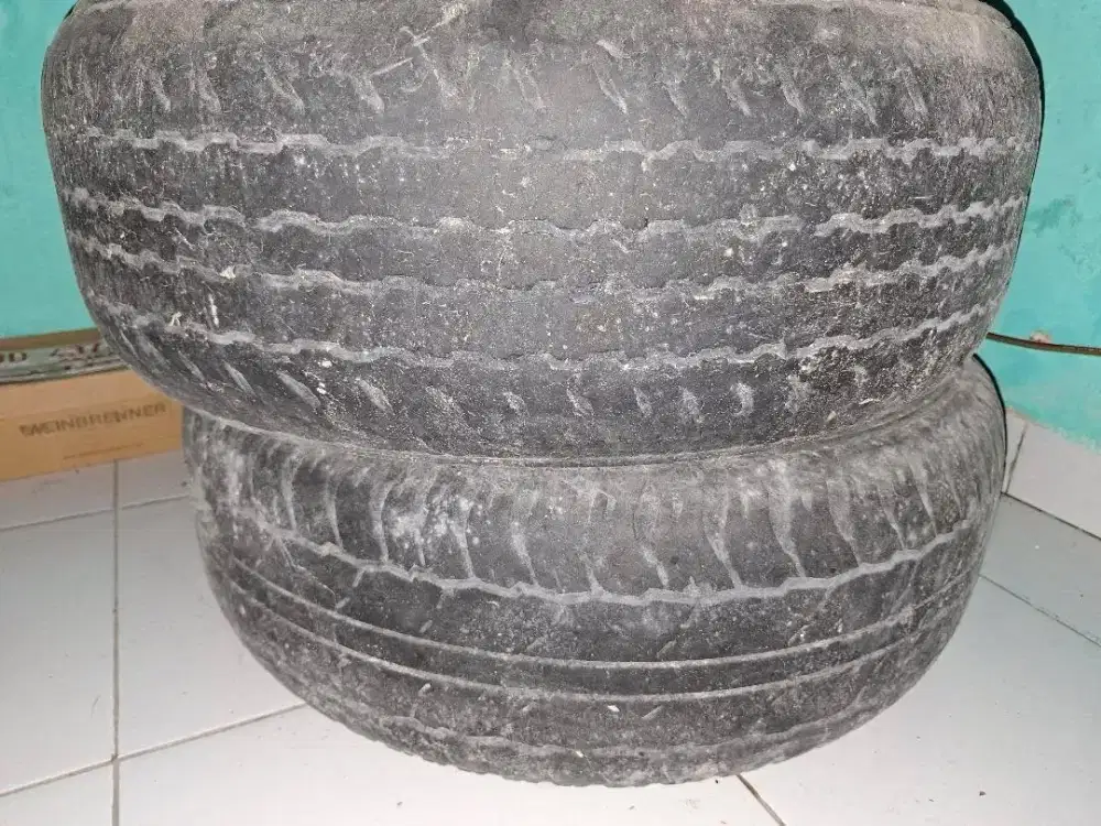 Bekas pemakean toyota hilux blum ada tublesnya dan kondisi 70-60%lah