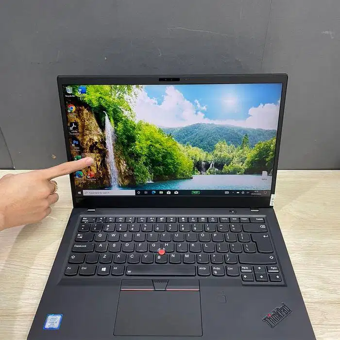 LAPTOP LENOVO X1 CARBON TOUCHSCREEN i5 GEN8 RAM 8GB SLIM MURAH *RET