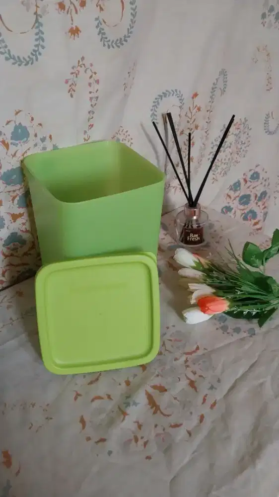 Tupperware Wadah Kotak Hijau Original – Toples Serbaguna Besar & Awet