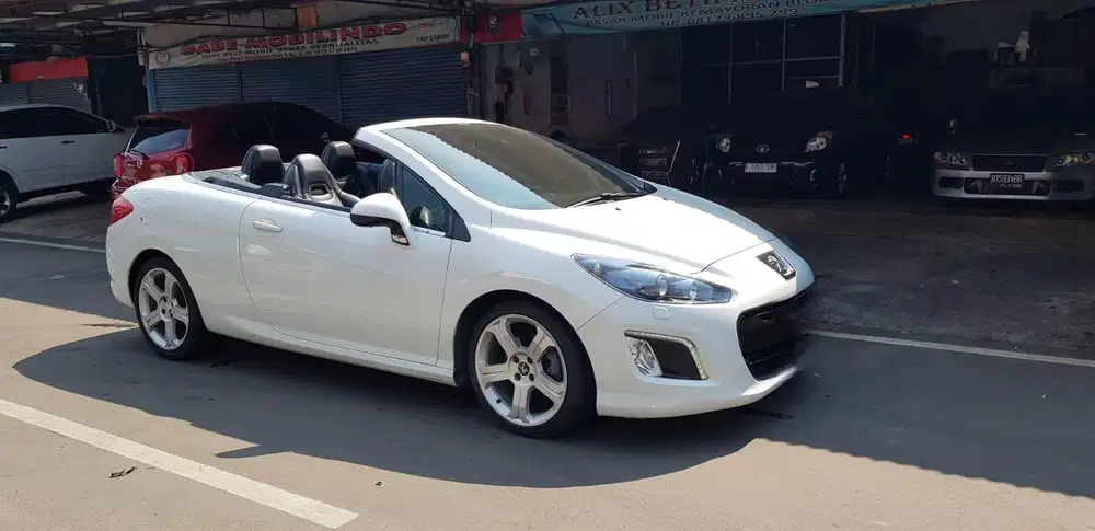 peugeot 308CC cabrio Rare coupe # RCZ cuman 5 unit di indonesia