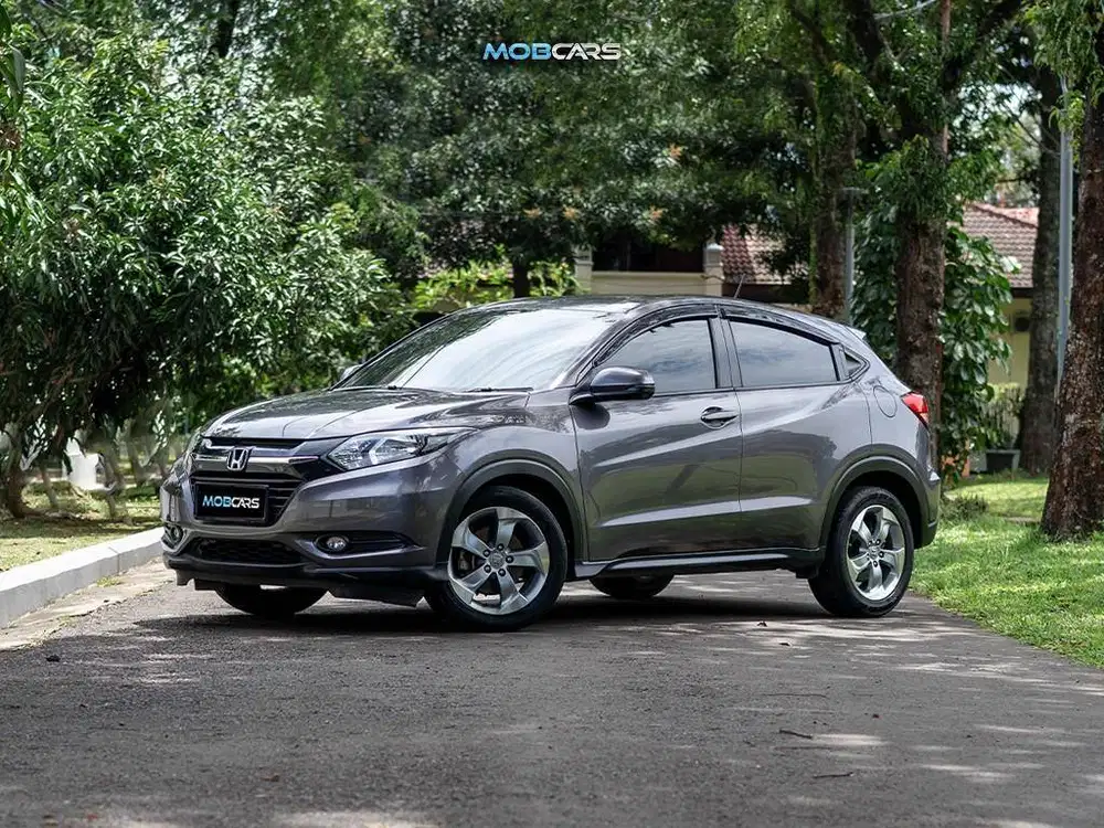 LOW KILOMETER !! PAJAK PANJANG CASH NEGO HR-V 1.5 S CVT 2017 MOBCARS