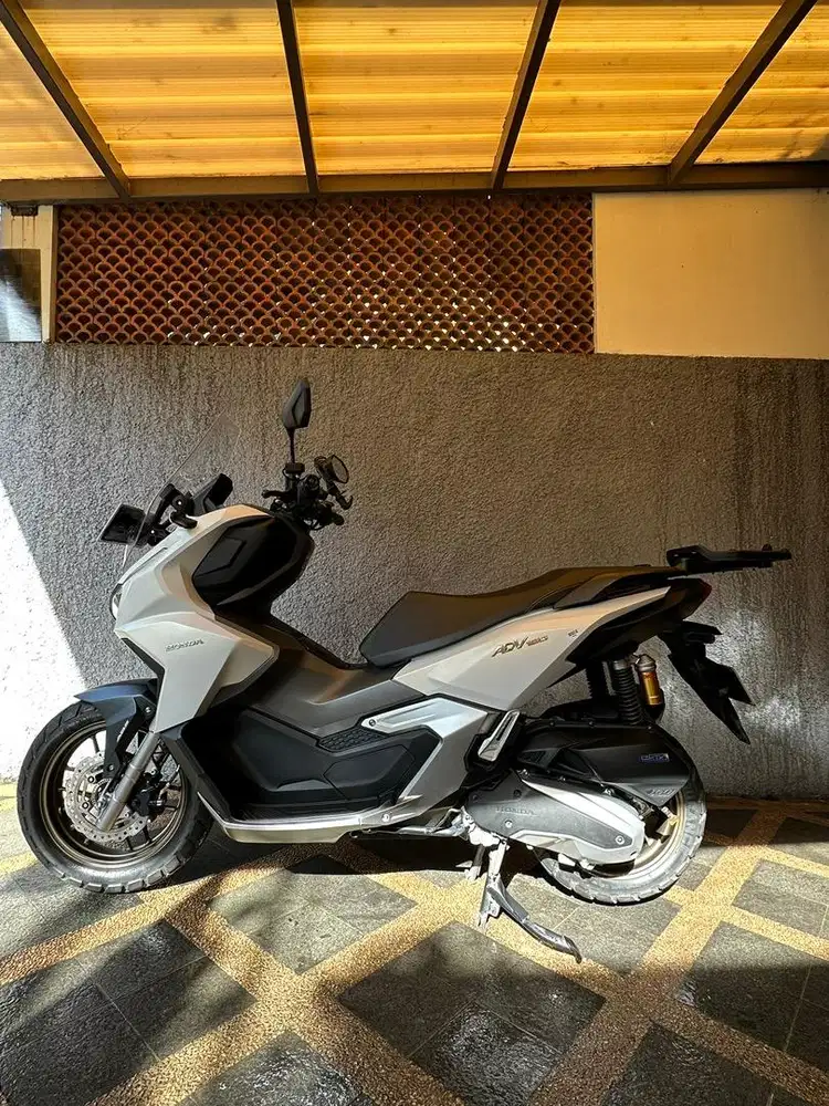 Honda ADV 160 ABS Putih 2022