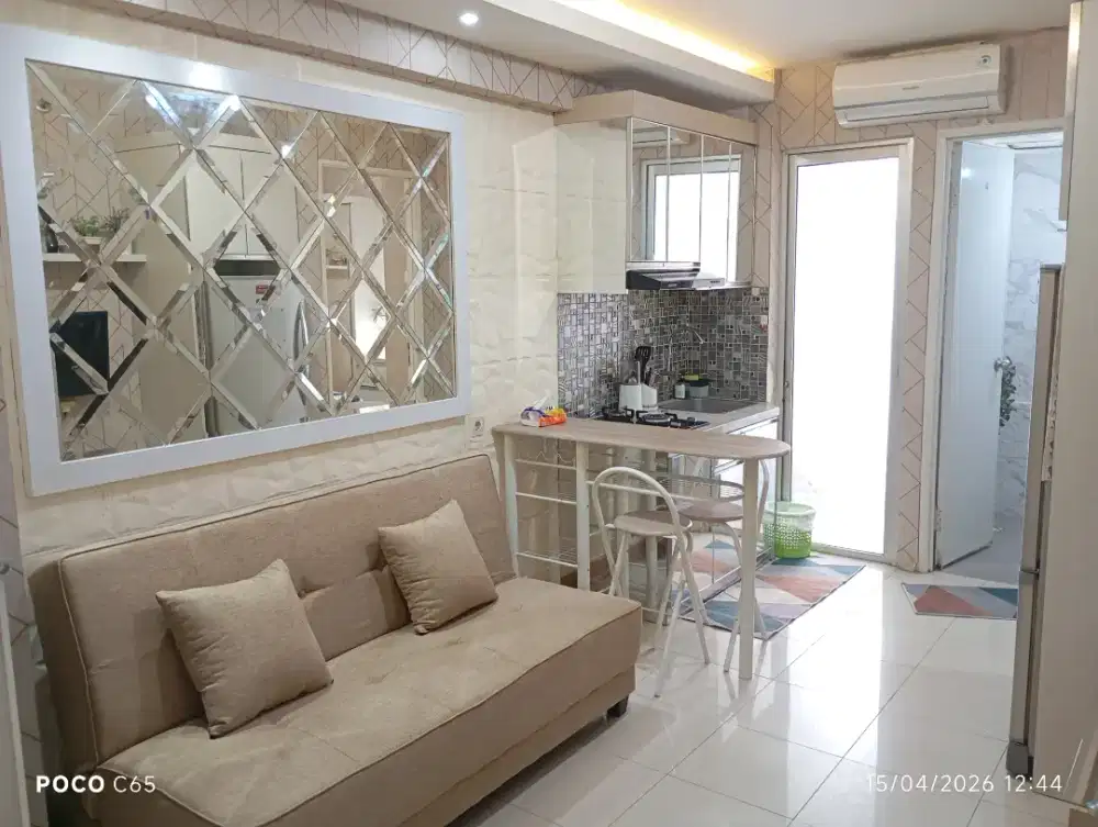 DISEWAKAN UNIT BERSIH DAN RAPI 2 KAMAR FURNIS DIATAS MALL APT. BASSURA