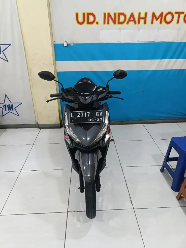 Masuk Honda VARIO 125 2017 ESP CBS SPORTY FI ECO BISA KREDIT