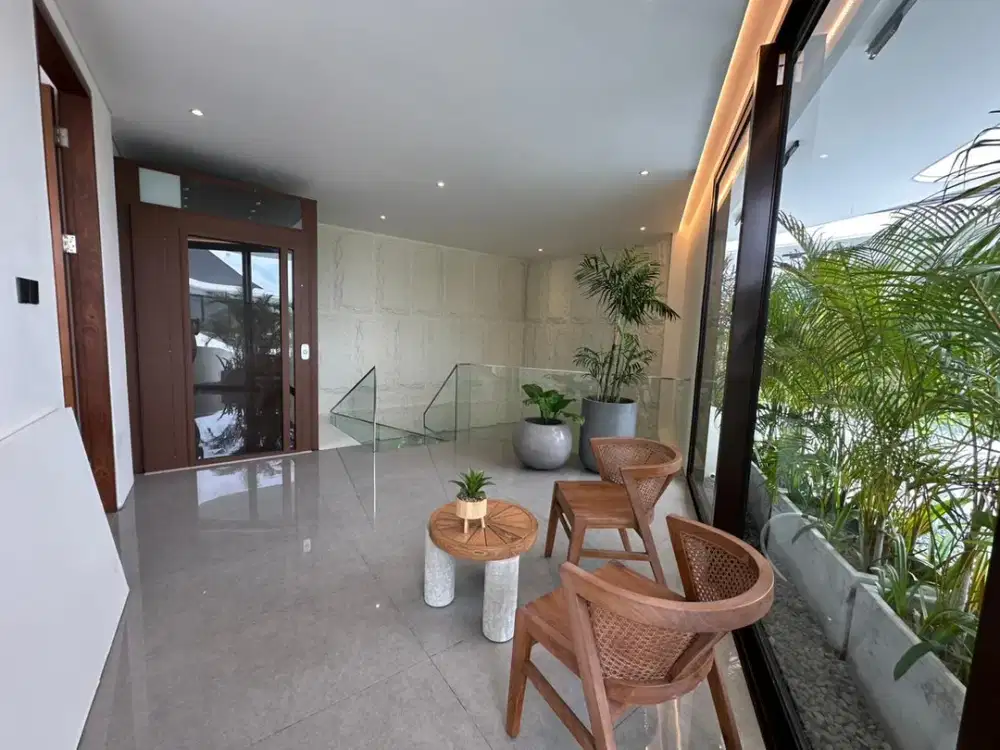 Dijual villa luxury area dewi sri kuta legian