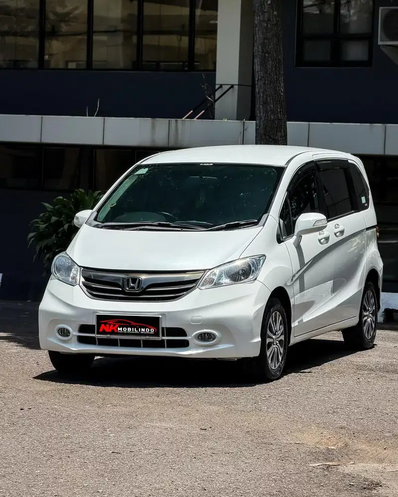 Honda Freed 2013 Bensin