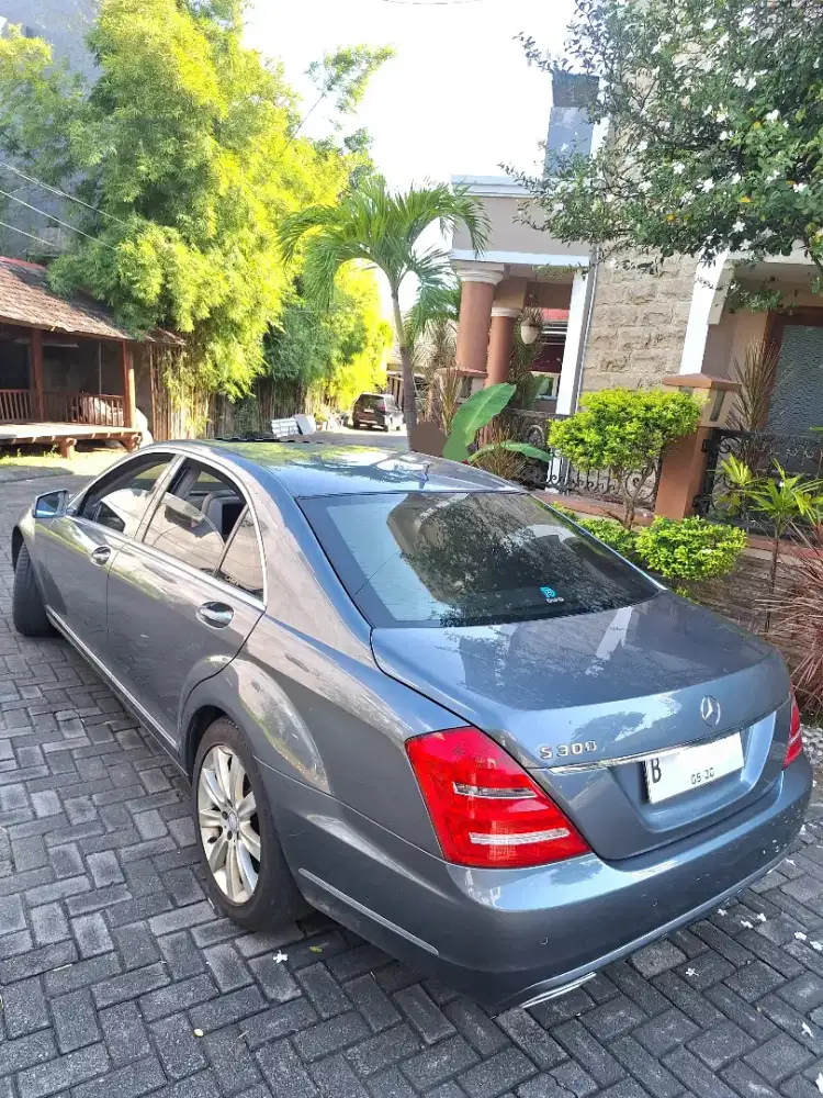CASH WEENAAK Mercy S300L W221 th 2010 Mercedes S300 S350